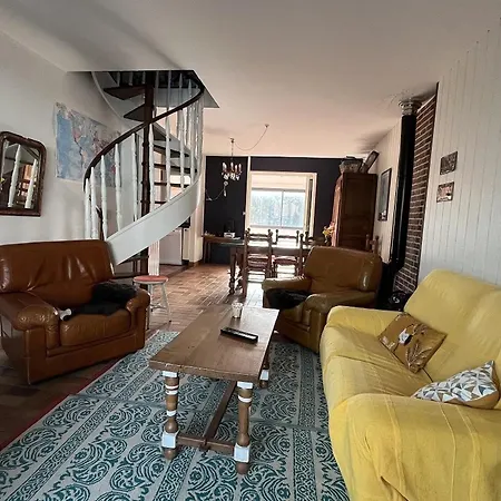 Maison Familiale A 100m De La Plage - 6 Couchages, Terrasse Couverte, Proche Centre Et Commodites - Fr-1-612-129